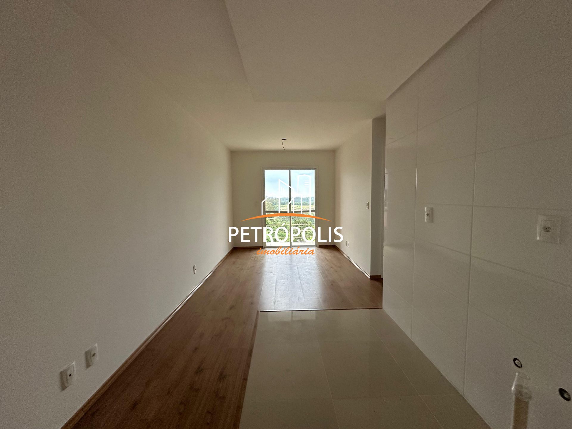 Apartamento à venda com 2 quartos, 55m² - Foto 9