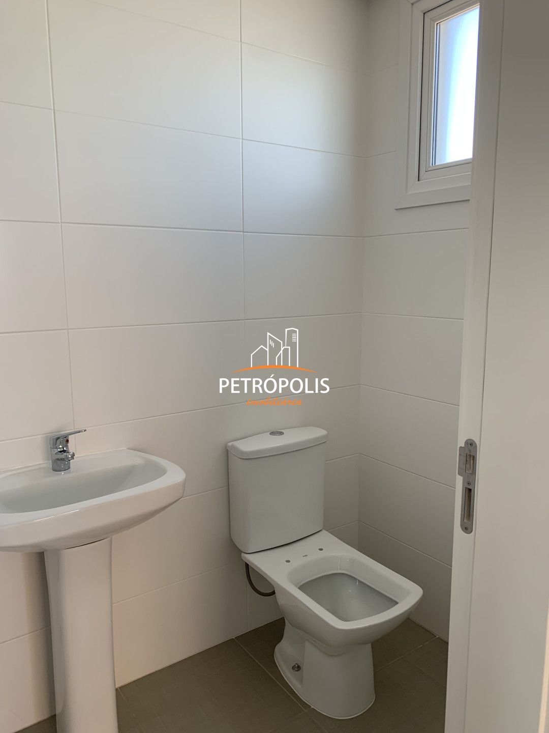 Apartamento à venda com 3 quartos, 207m² - Foto 10