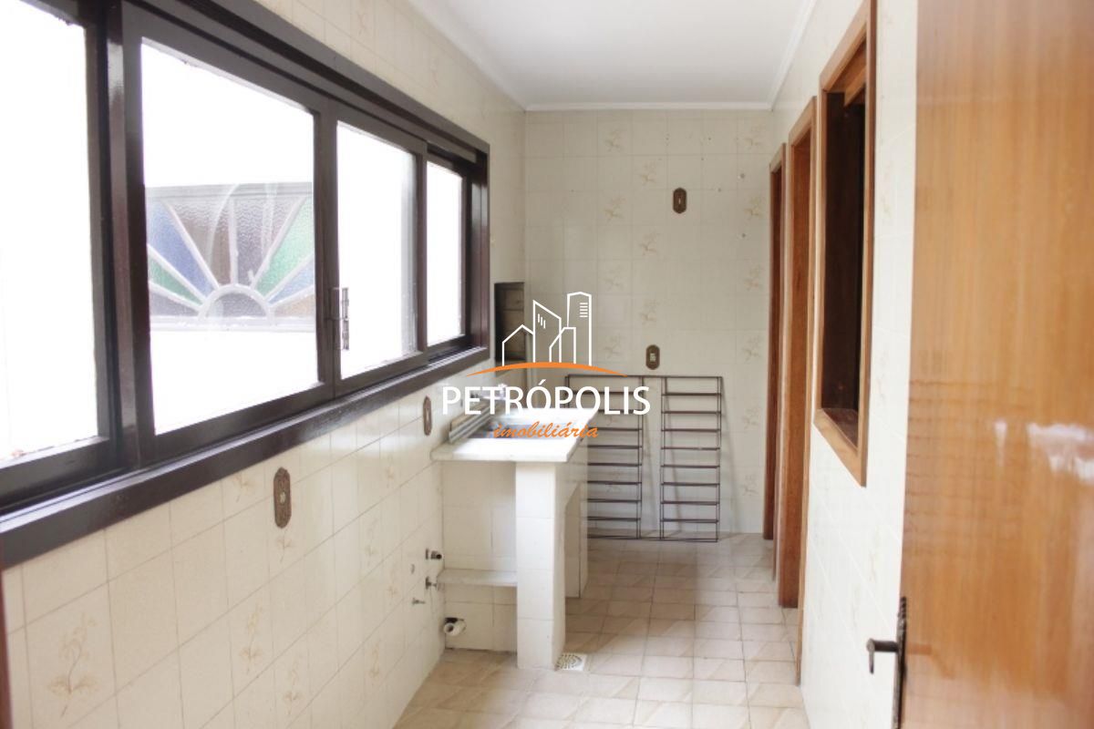 Apartamento à venda com 2 quartos, 111m² - Foto 11