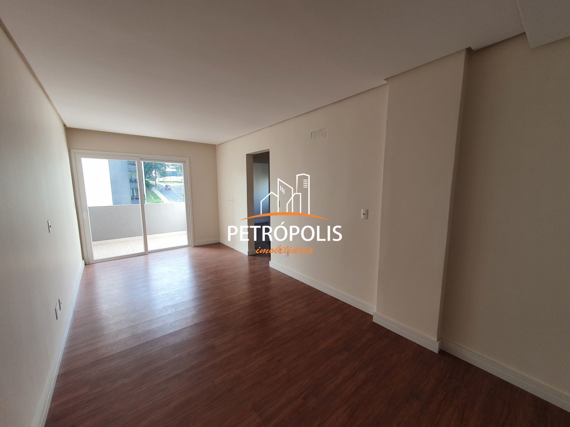 Apartamento à venda com 2 quartos, 77m² - Foto 35