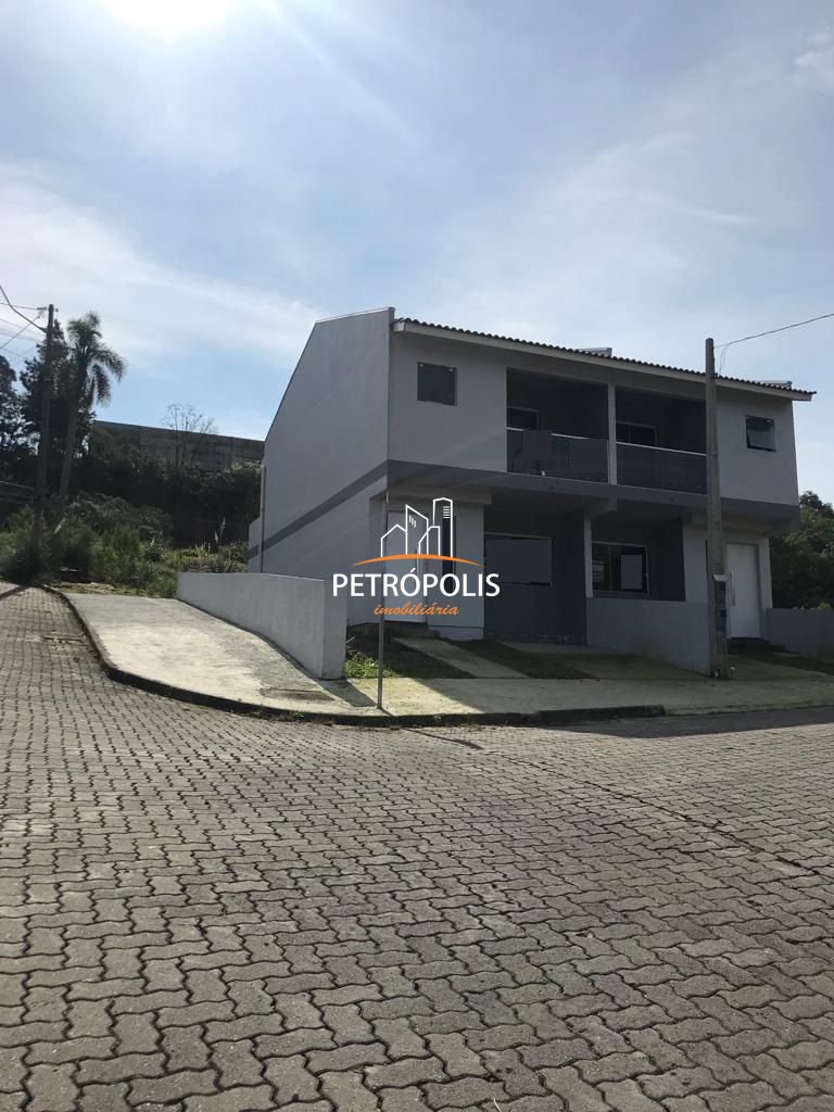 Sobrado à venda com 3 quartos, 102m² - Foto 1