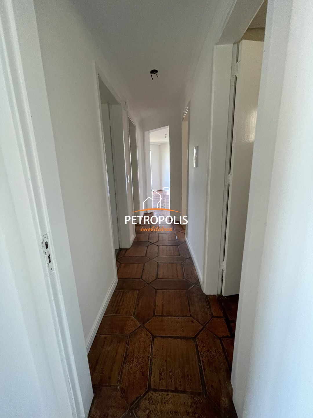 Apartamento à venda com 3 quartos, 210m² - Foto 5