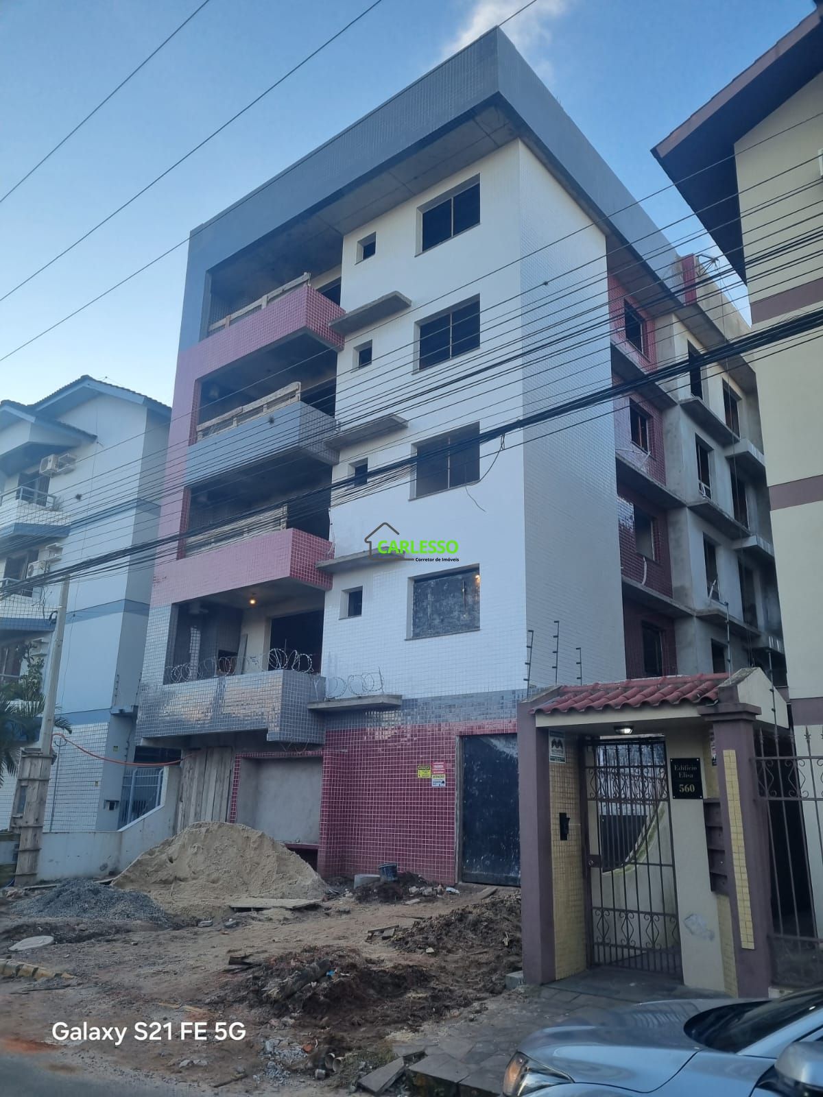 Apartamento à venda  no Camobi - Santa Maria, RS. Imóveis