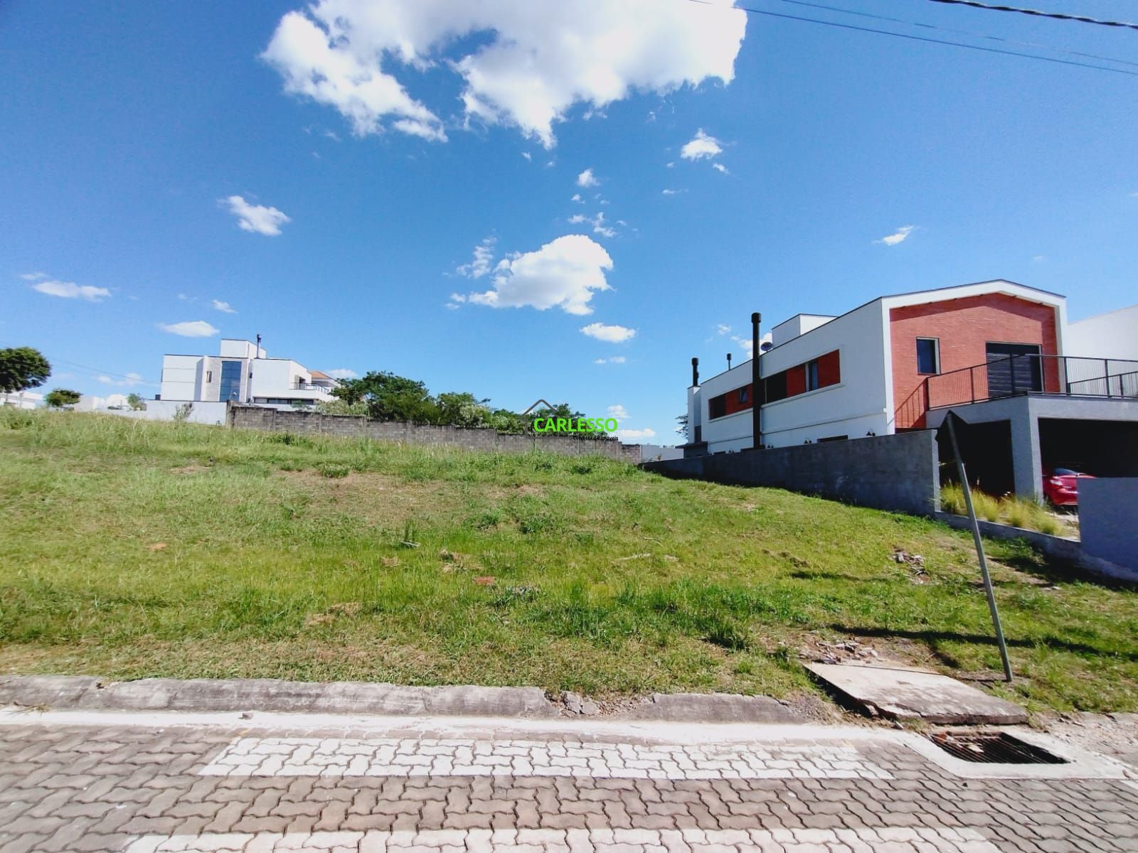Terreno/Lote à venda  no Tomazetti - Santa Maria, RS. Imóveis