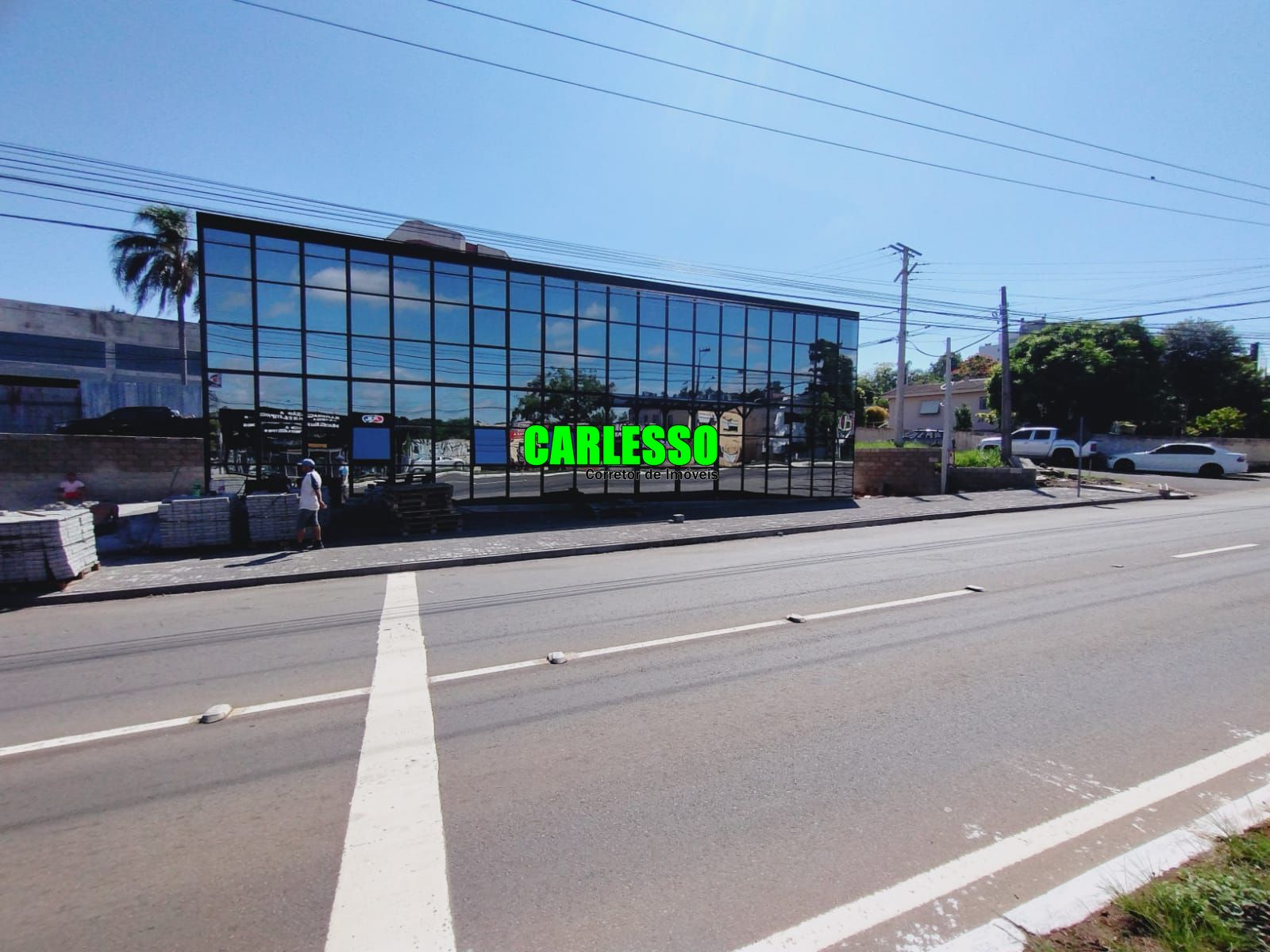 Loja-Salão para alugar, 237m² - Foto 1