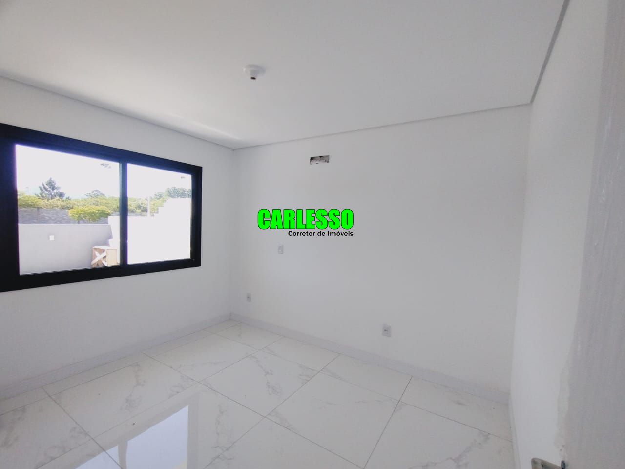 Casa à venda com 3 quartos, 176m² - Foto 14