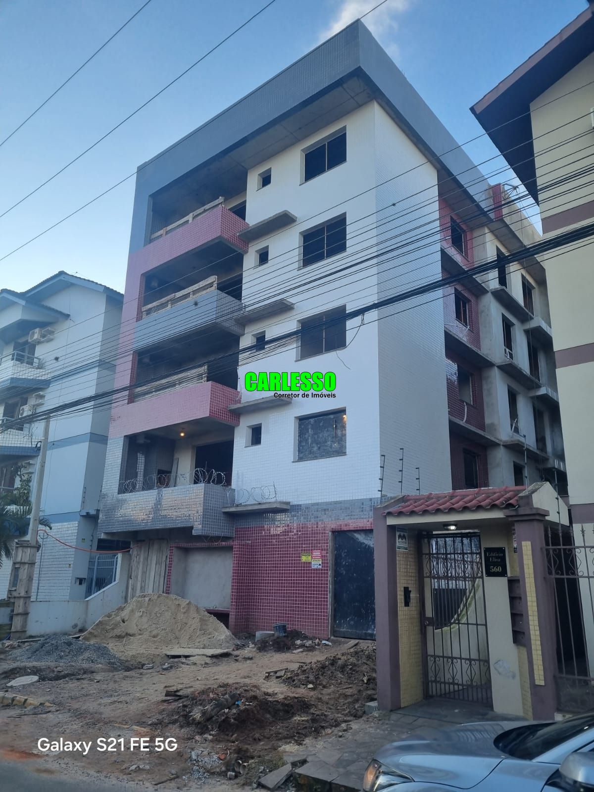 Apartamento à venda  no Camobi - Santa Maria, RS. Imóveis