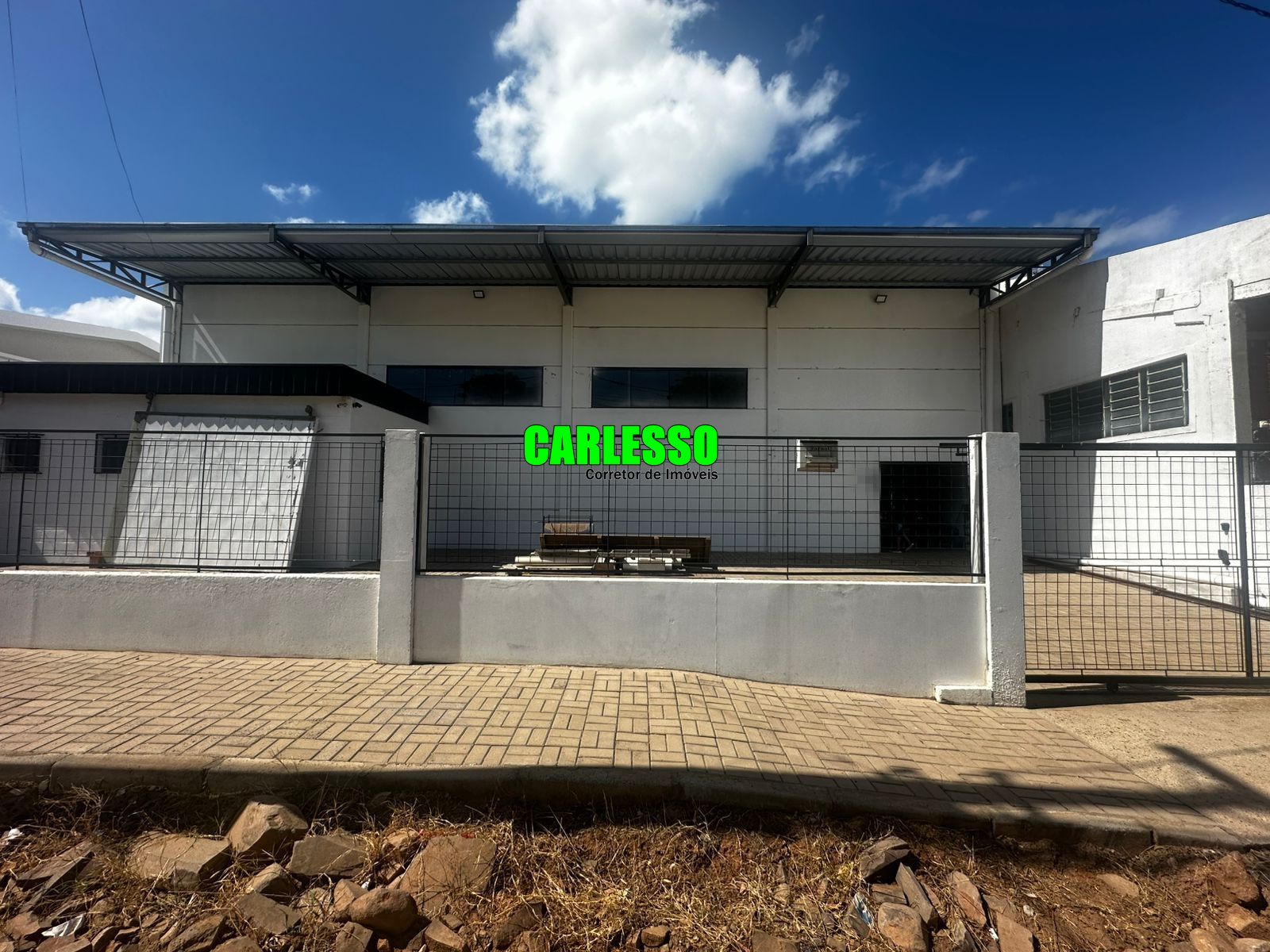 Depósito-Galpão-Armazém para alugar com 1 quarto, 301m² - Foto 17