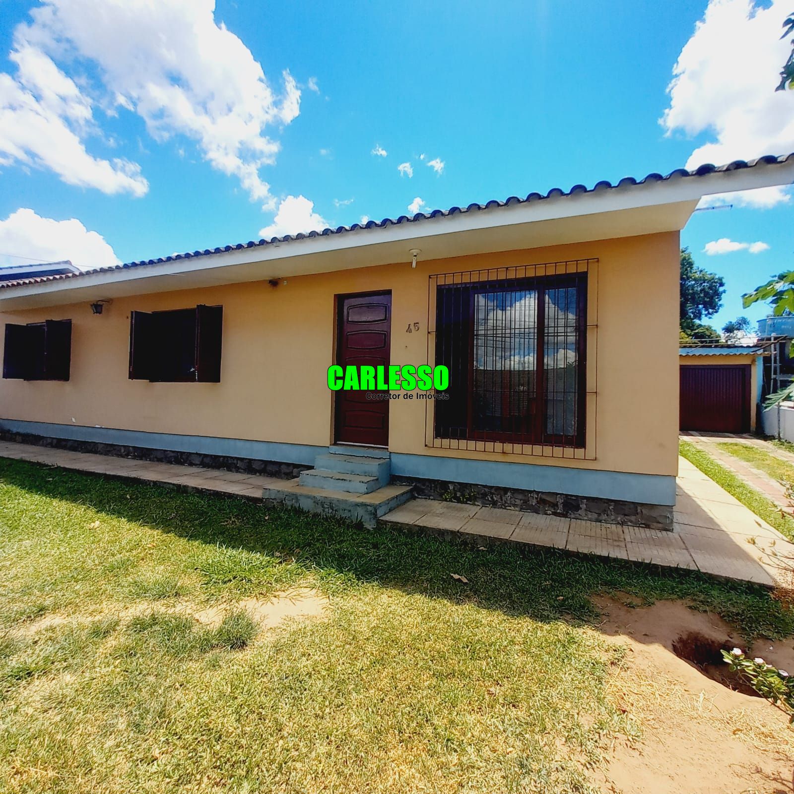 Casa à venda  no Pinheiro Machado - Santa Maria, RS. Imóveis