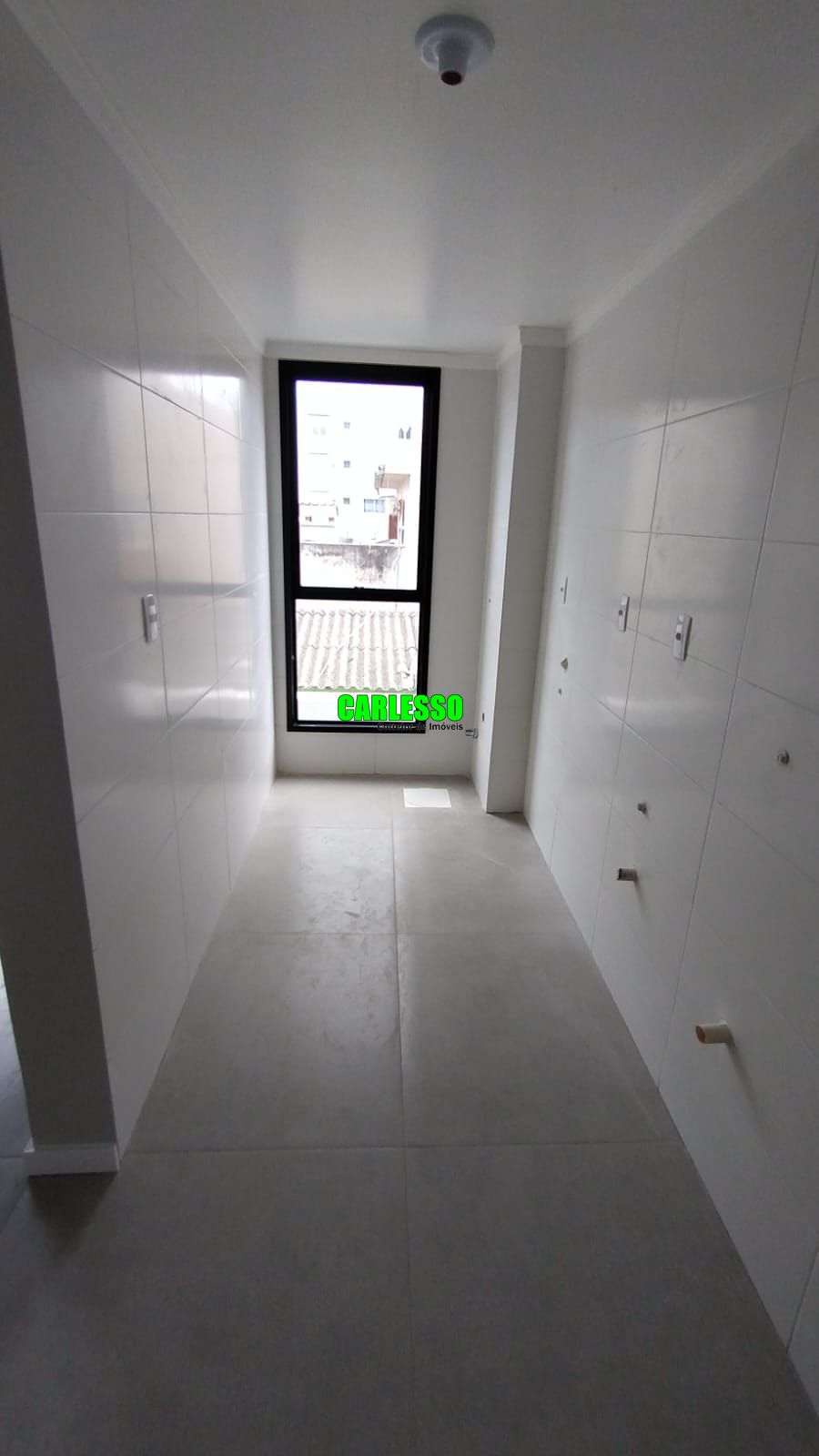 Apartamento à venda com 1 quarto, 43m² - Foto 11