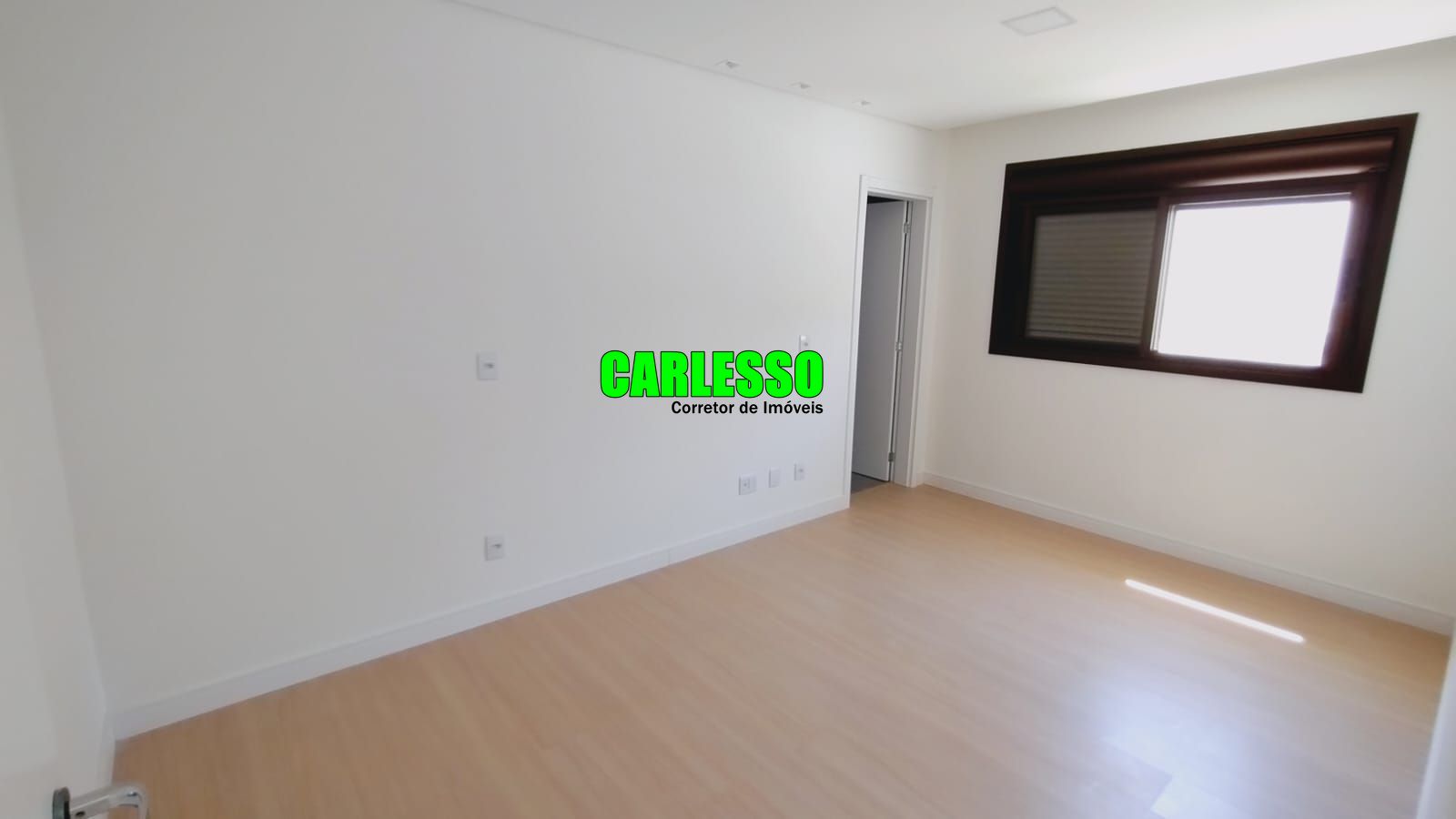 Casa à venda com 3 quartos, 291m² - Foto 25