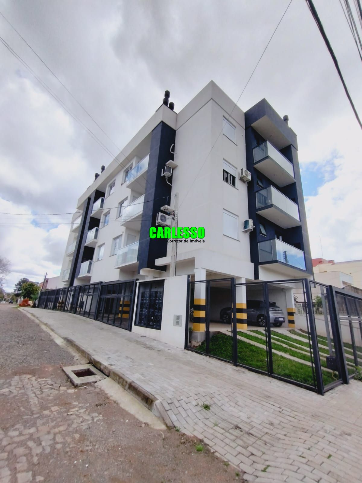 Apartamento  venda  no Camobi - Santa Maria, RS. Imveis