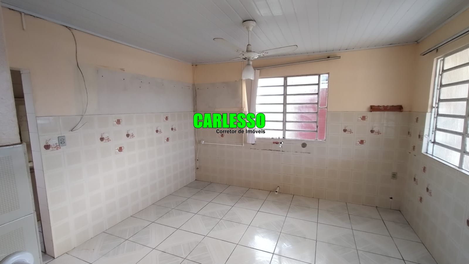 Casa à venda com 3 quartos, 100m² - Foto 14