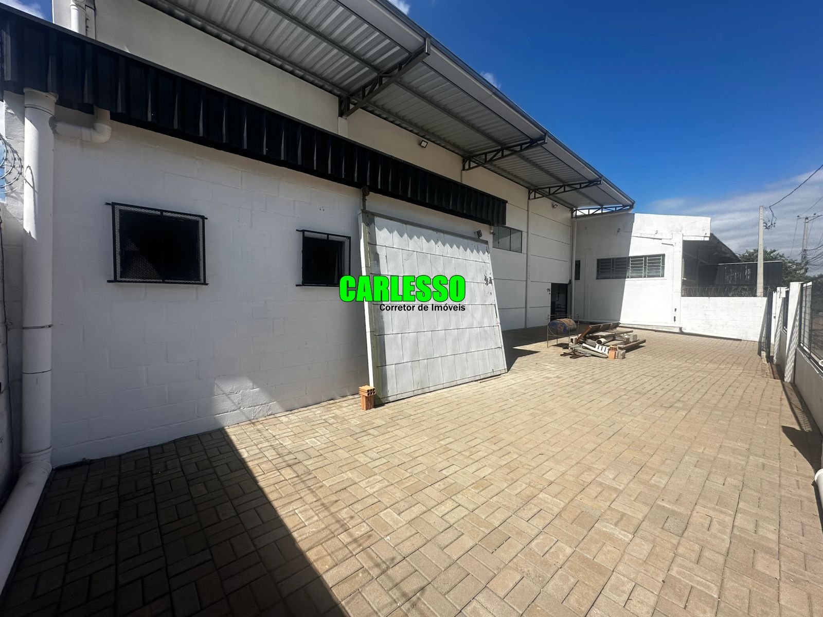 Depósito-Galpão-Armazém para alugar com 1 quarto, 301m² - Foto 12