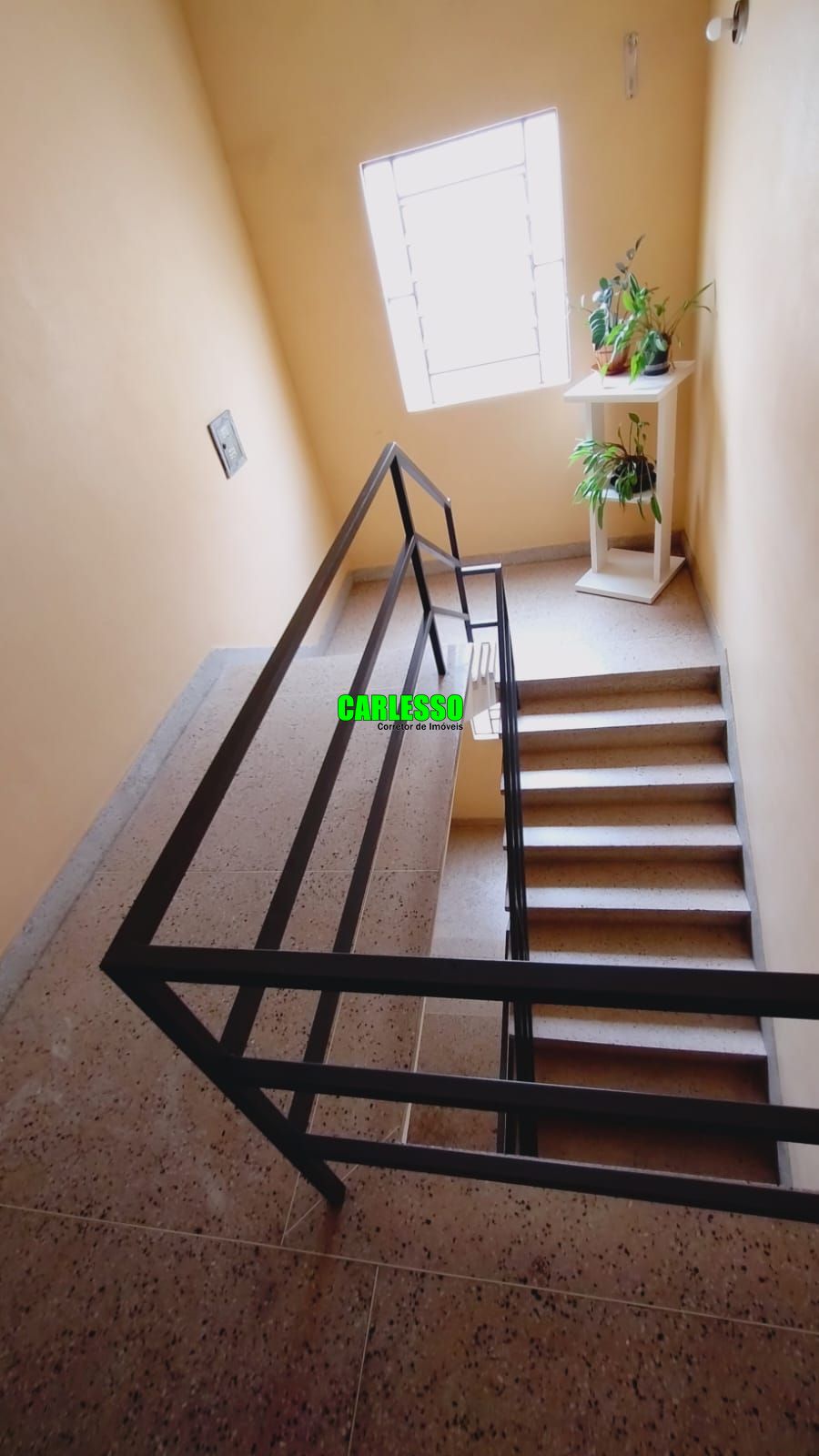 Apartamento à venda com 2 quartos, 98m² - Foto 3