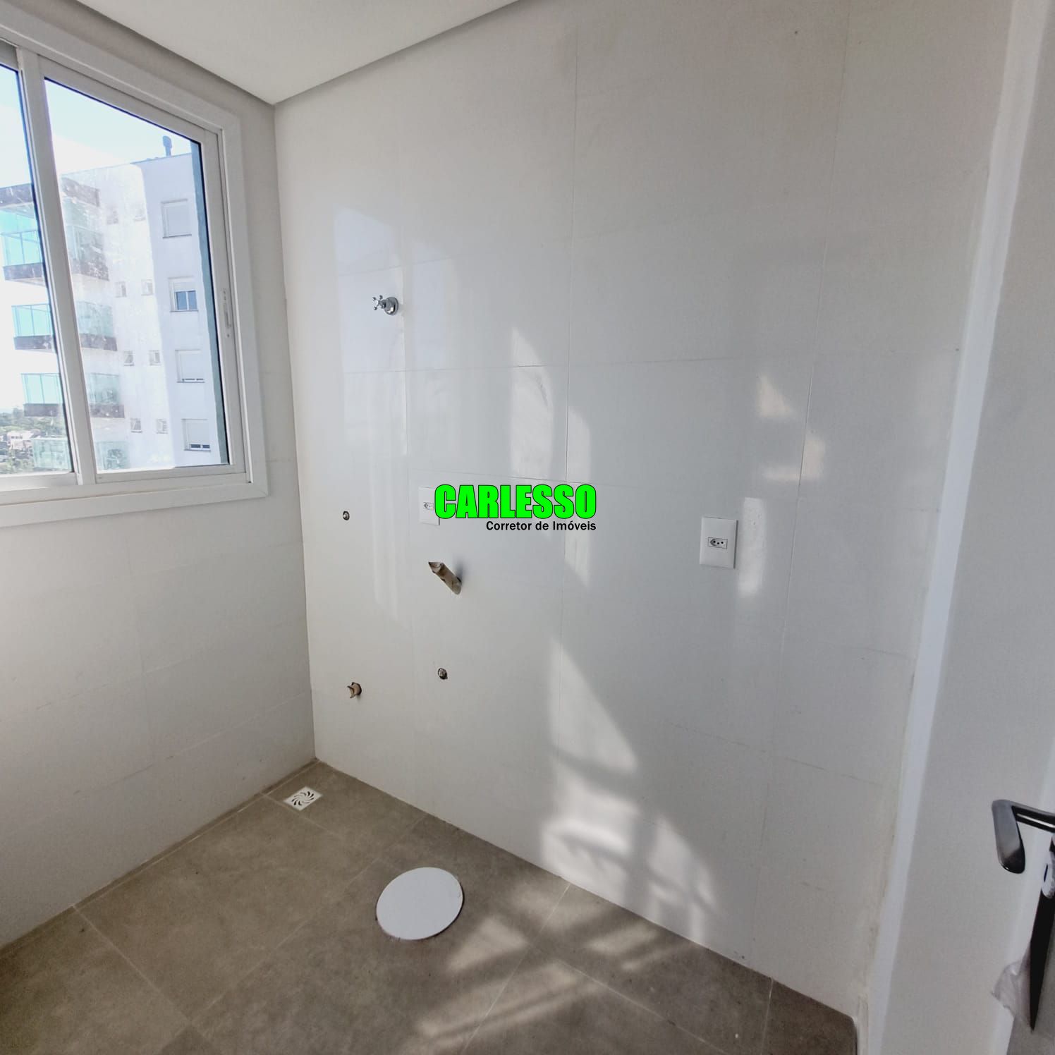 Apartamento à venda com 2 quartos, 70m² - Foto 5