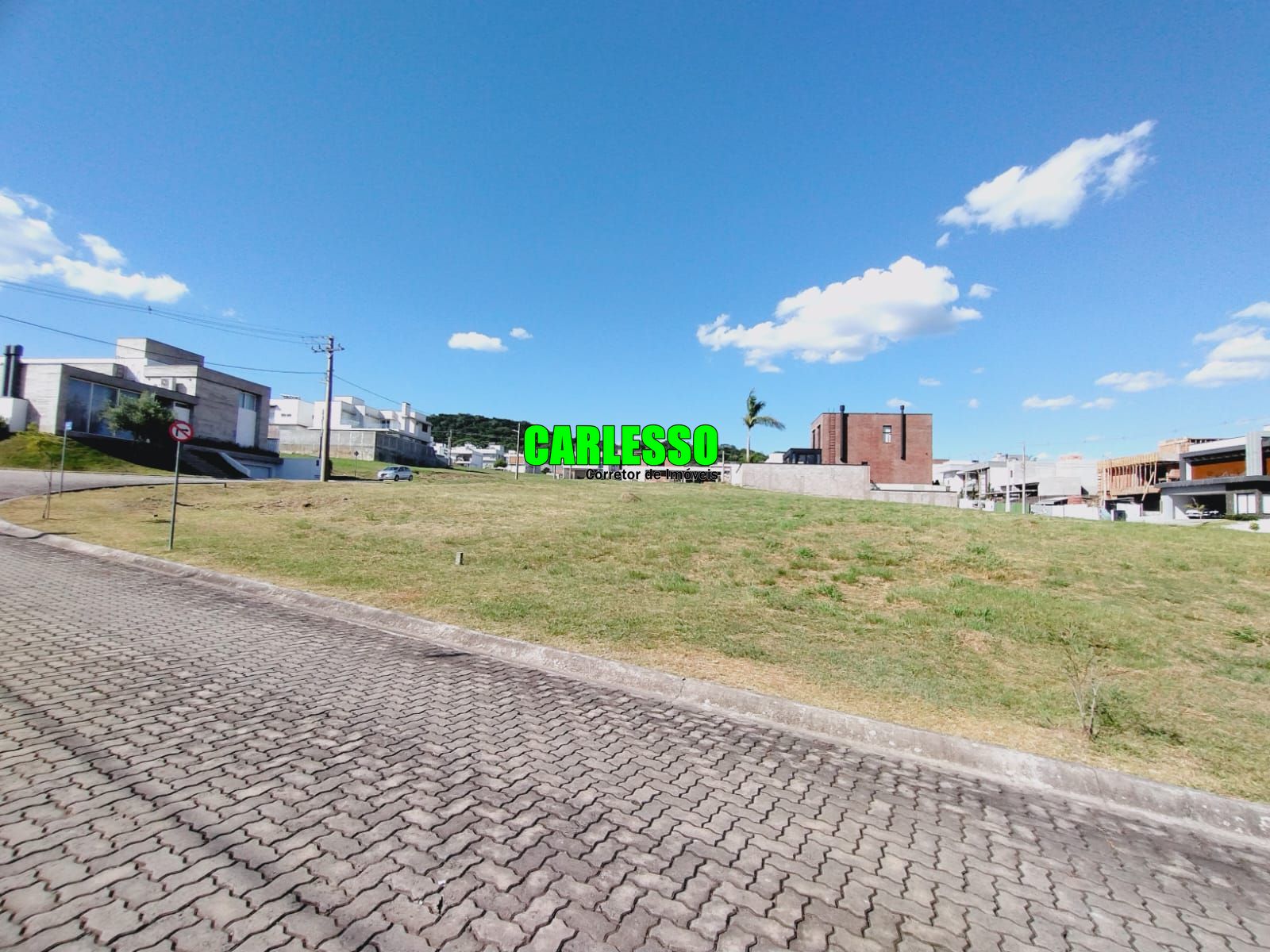 Terreno/Lote à venda  no Tomazetti - Santa Maria, RS. Imóveis