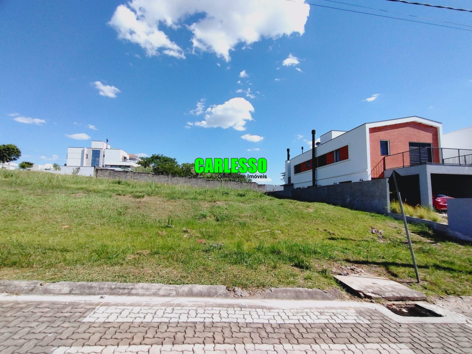 Terreno/Lote à venda  no Tomazetti - Santa Maria, RS. Imóveis