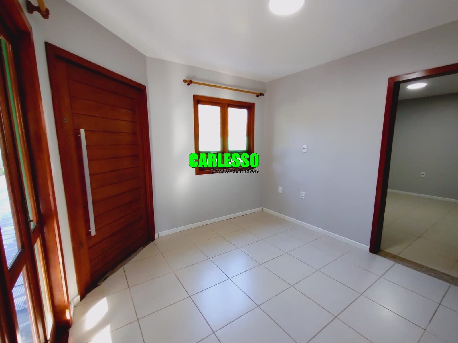 Casa à venda com 2 quartos, 48m² - Foto 11