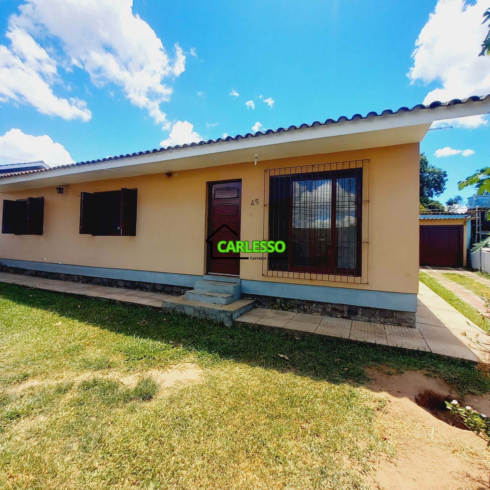 Casa à venda  no Pinheiro Machado - Santa Maria, RS. Imóveis