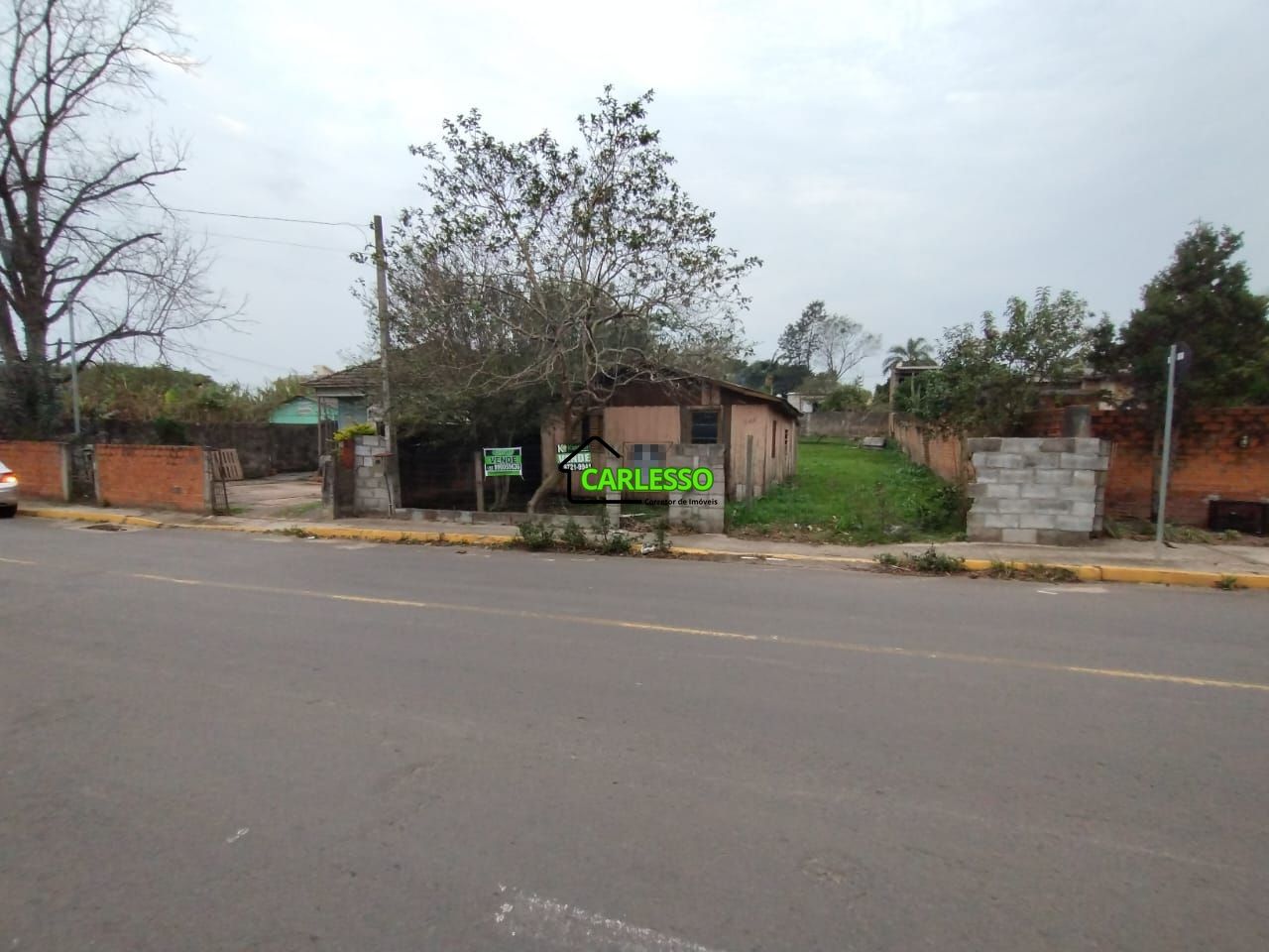 Terreno/Lote à venda  no Pinheiro Machado - Santa Maria, RS. Imóveis
