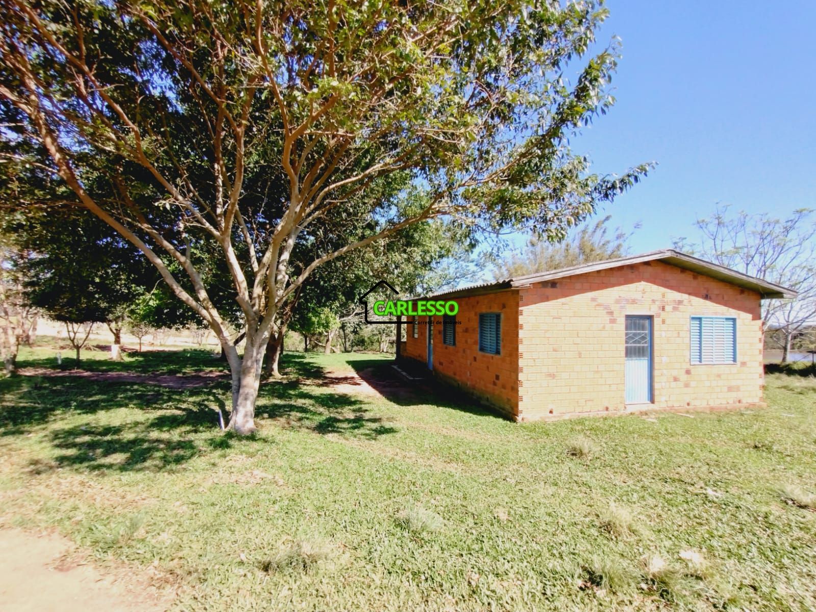 Chácara à venda com 3 quartos, 91m² - Foto 3