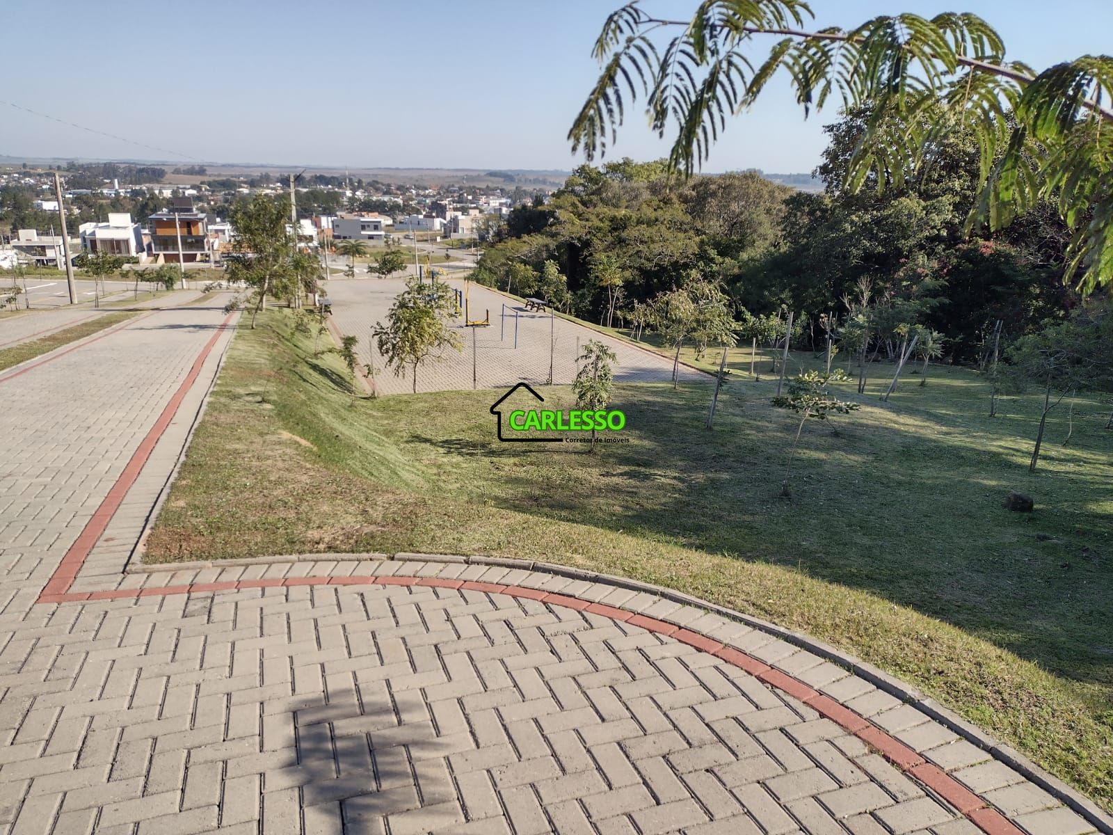 Terreno/Lote à venda  no Tomazetti - Santa Maria, RS. Imóveis