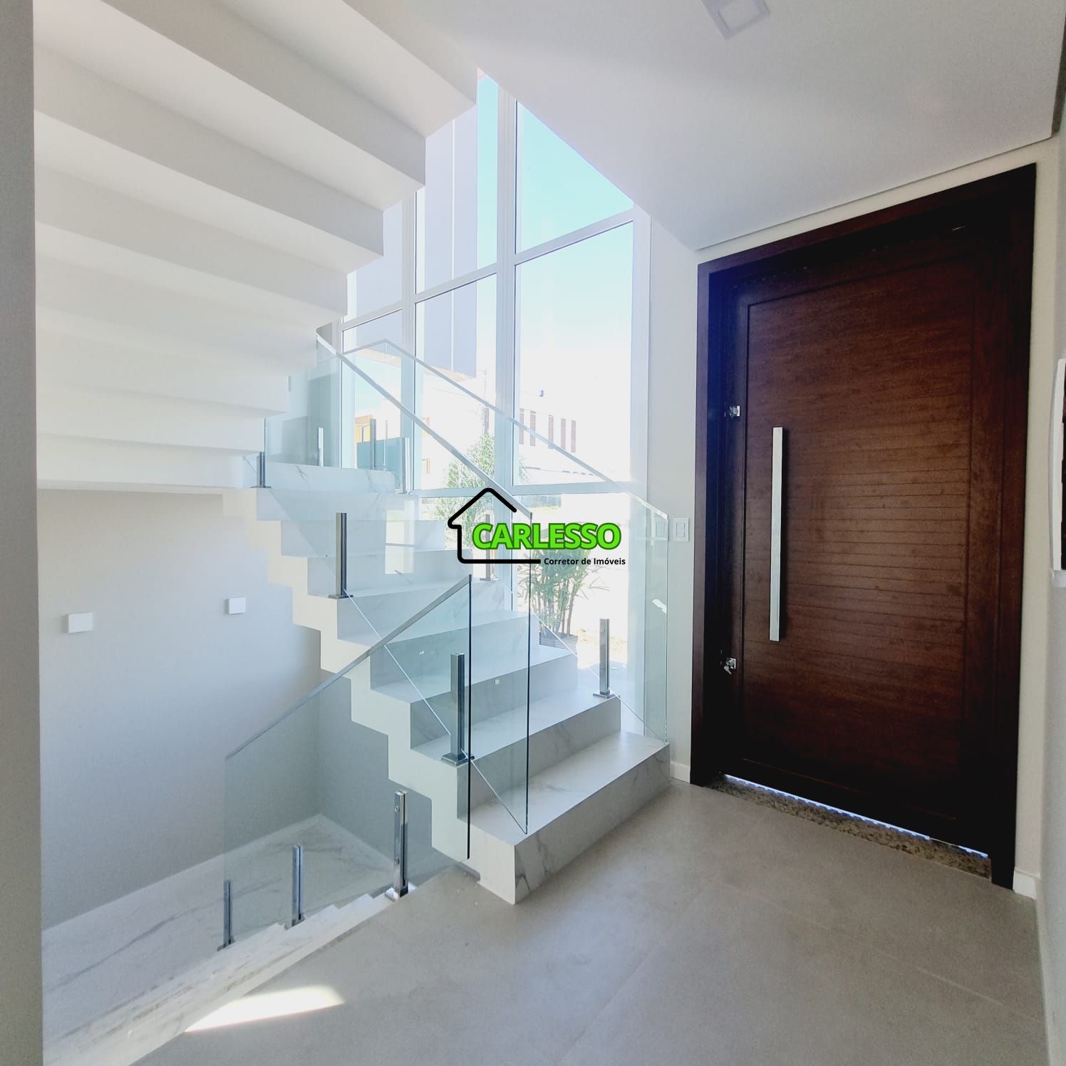 Casa à venda com 4 quartos, 257m² - Foto 3