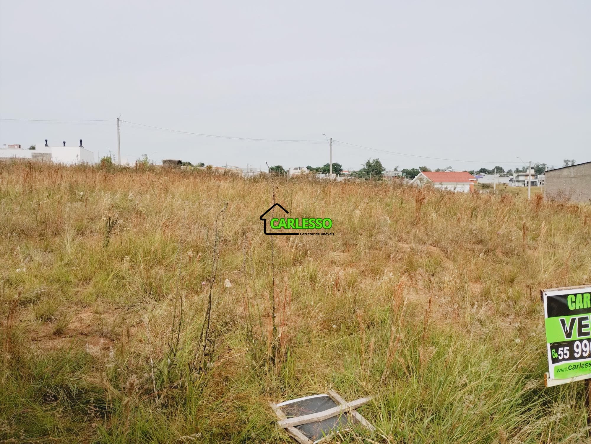 Terreno/Lote à venda  no Pinheiro Machado - Santa Maria, RS. Imóveis