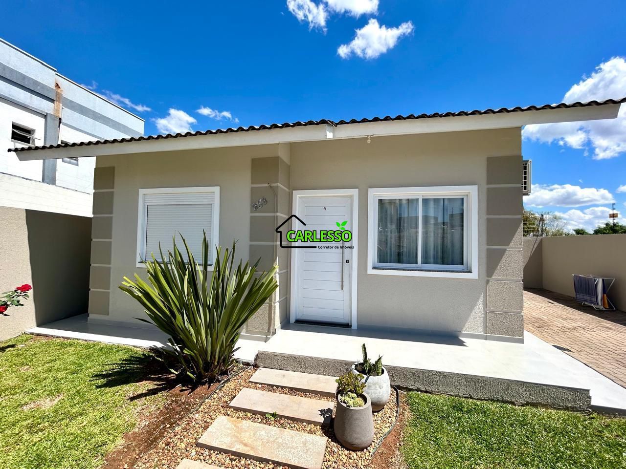 Casa de 2 dormitórios