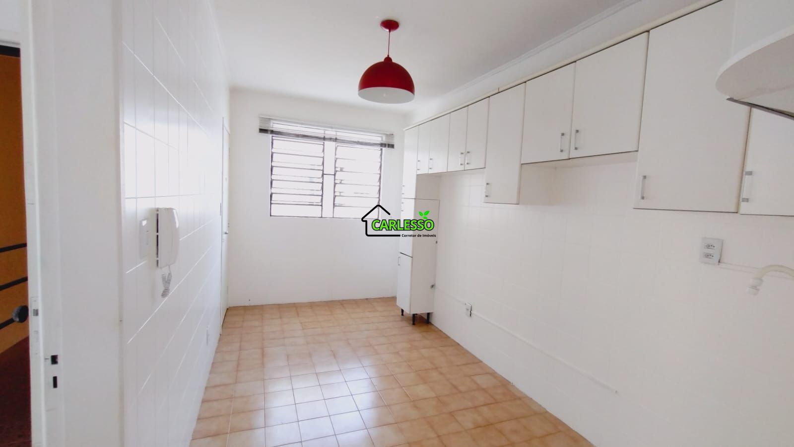 Apartamento com 2 Dormitórios à venda, 98 m² por R$ 255.000,00 Apartamento com 2 Dormitórios à venda, 98 m² por R$ 255.000,00