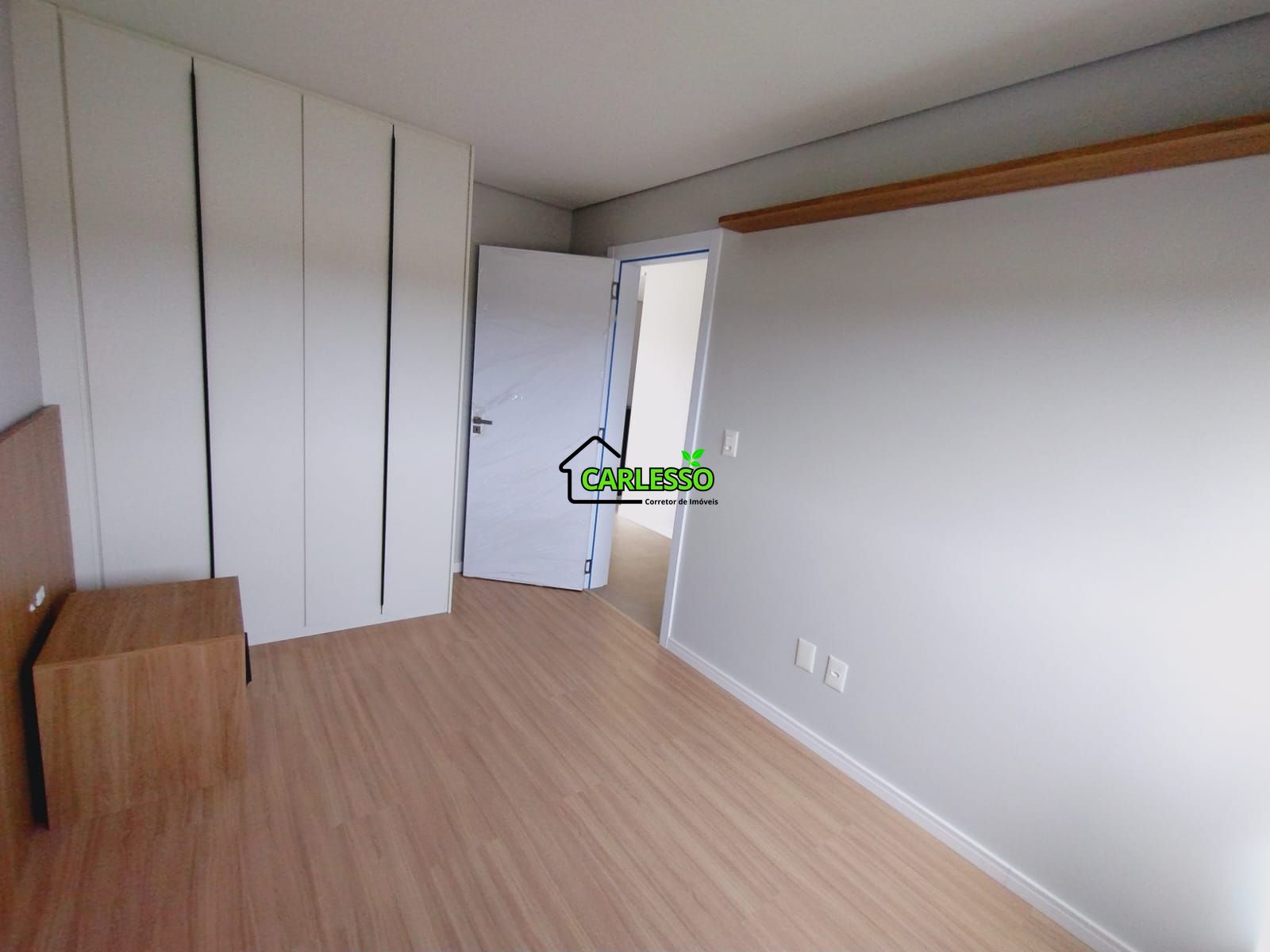Apartamento de 2 dormitórios em Camobi
