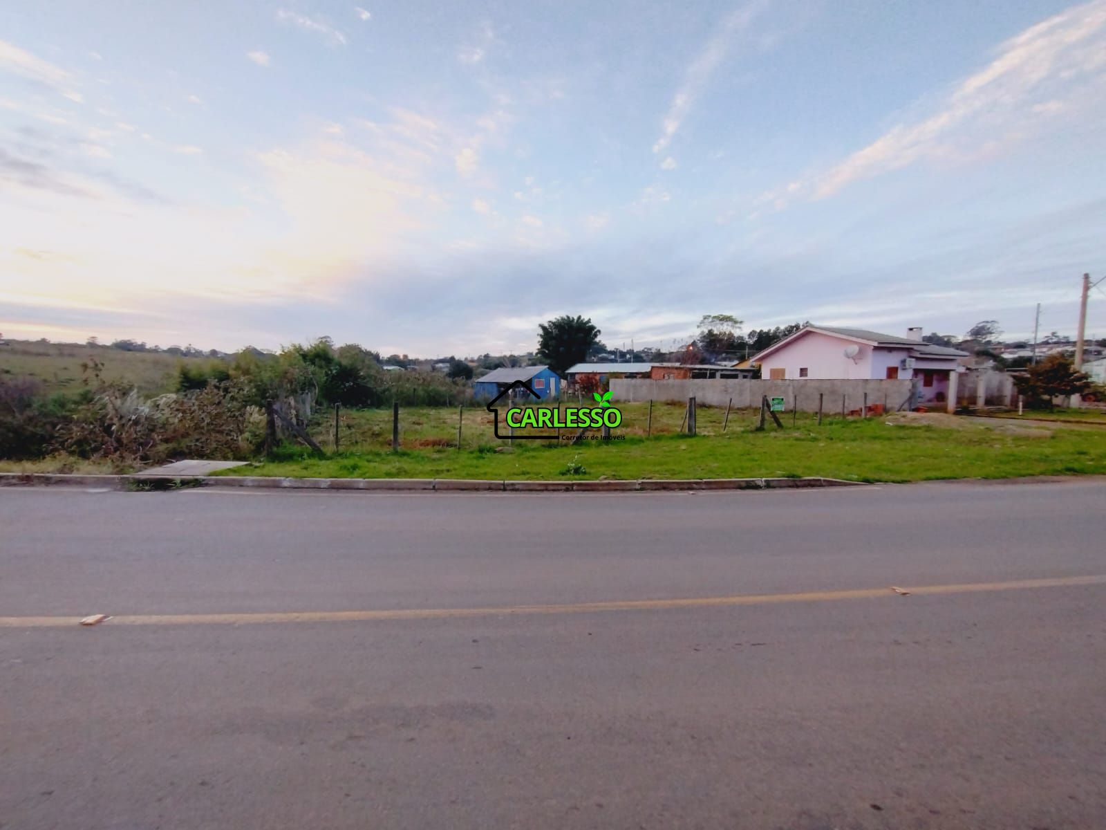 Terreno de frente a rua asfaltada - foto 16