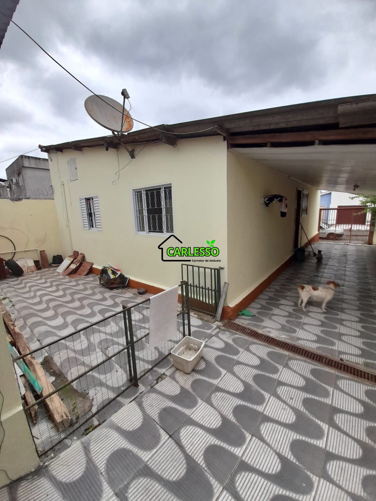 Casa de 3 dormitórios no bairro Tancredo Neves
