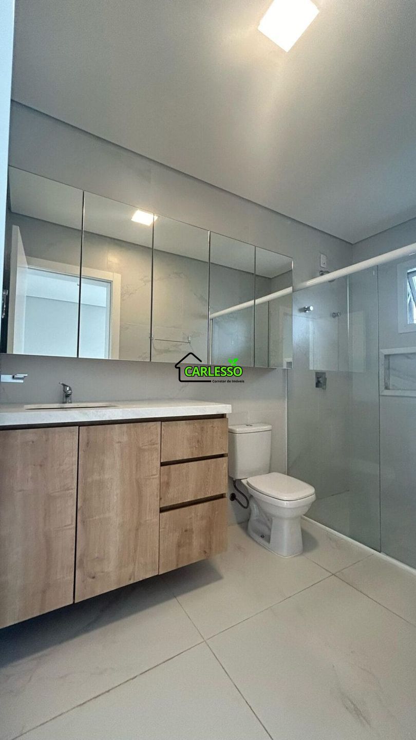 Casa, 3 quartos, 221 m² - Foto 9