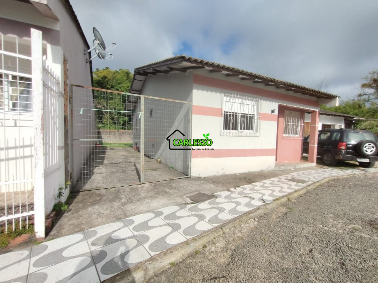 Casa com 3 Dormitórios à venda, 51 m² por R$ 230.000,00 Casa com 3 Dormitórios à venda, 51 m² por R$ 230.000,00