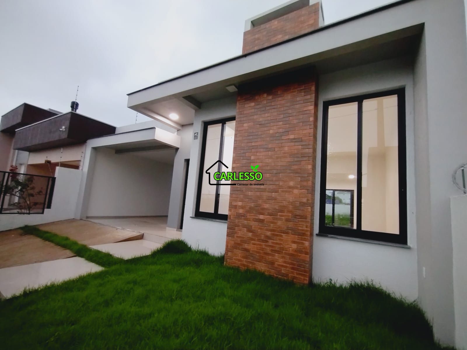 Casa à venda  no Pinheiro Machado - Santa Maria, RS. Imóveis