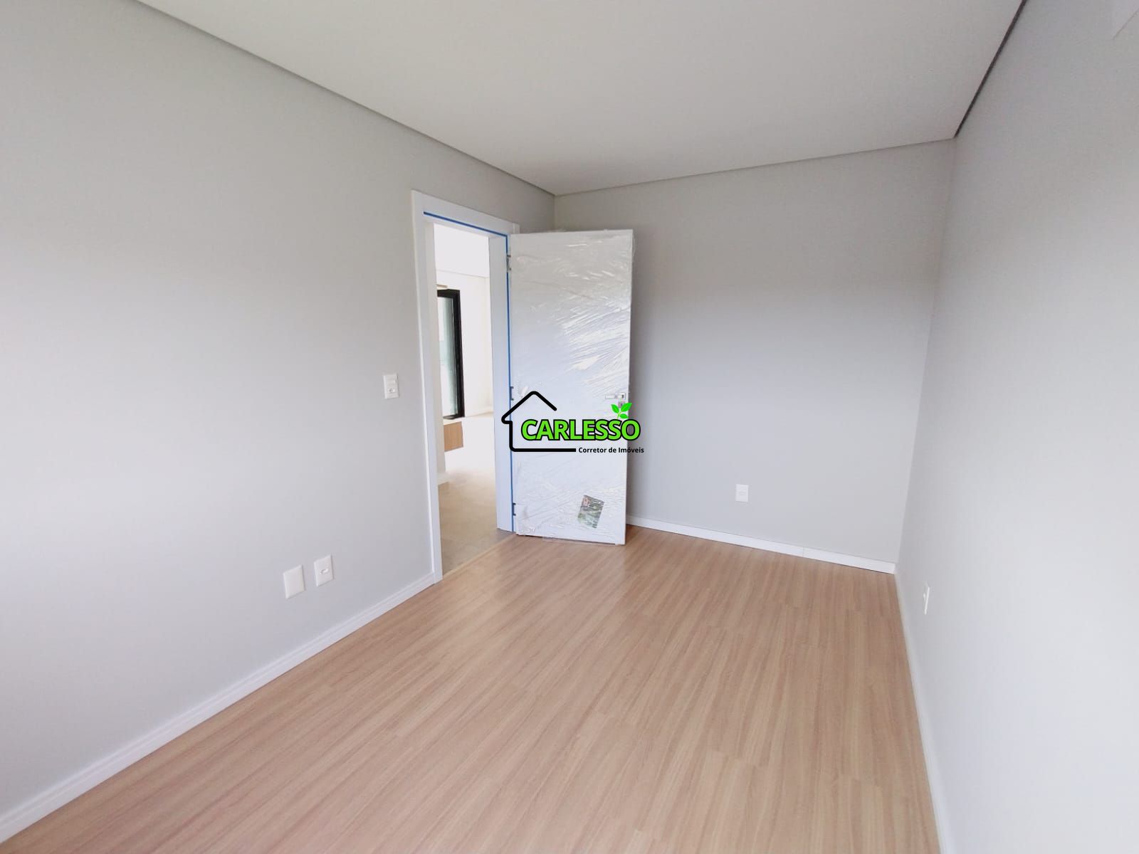 Apartamento de 2 dormitórios em Camobi