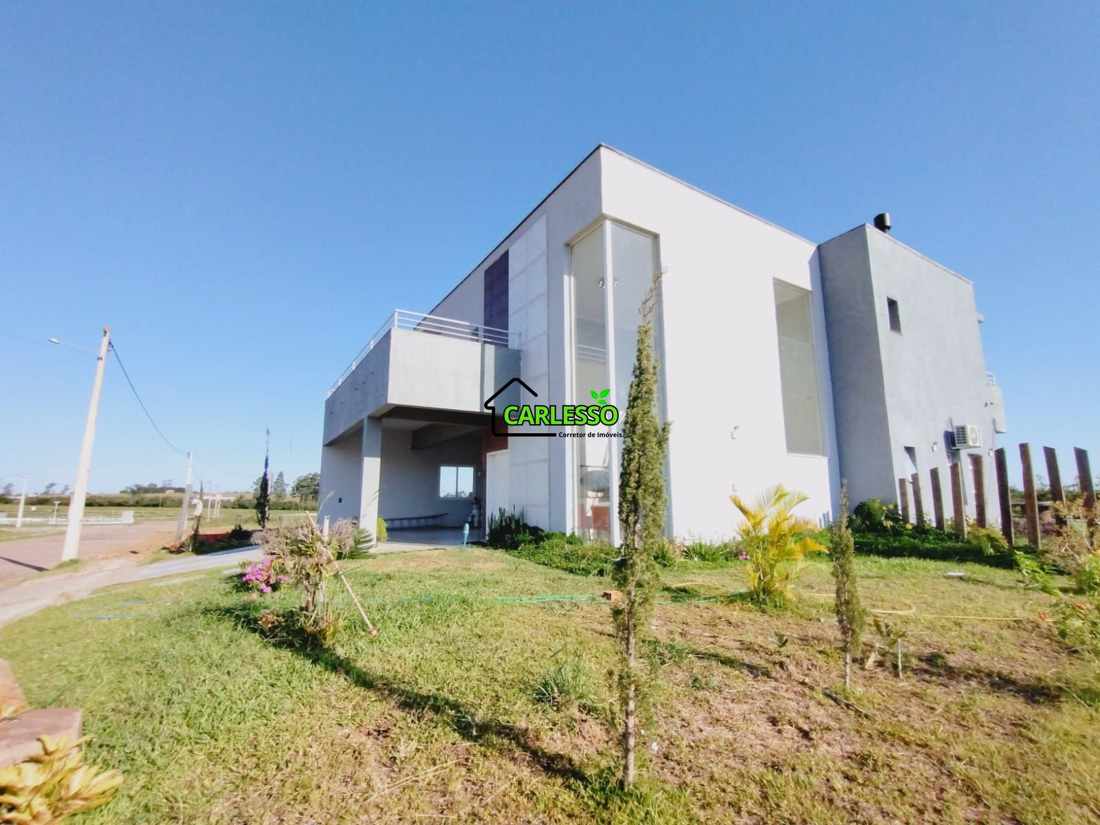 Casa com 4 Dormitórios à venda, 434 m² por R$ 1.650.000,00 Casa com 4 Dormitórios à venda, 434 m² por R$ 1.650.000,00