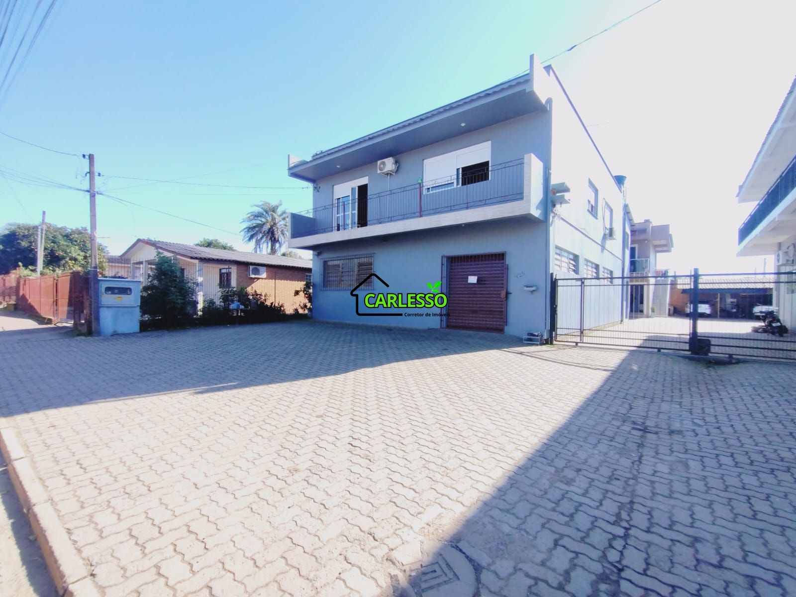 Ponto comercial com 190 m²