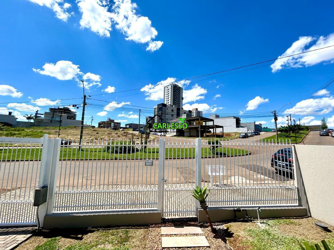 Casa de 2 dormitórios