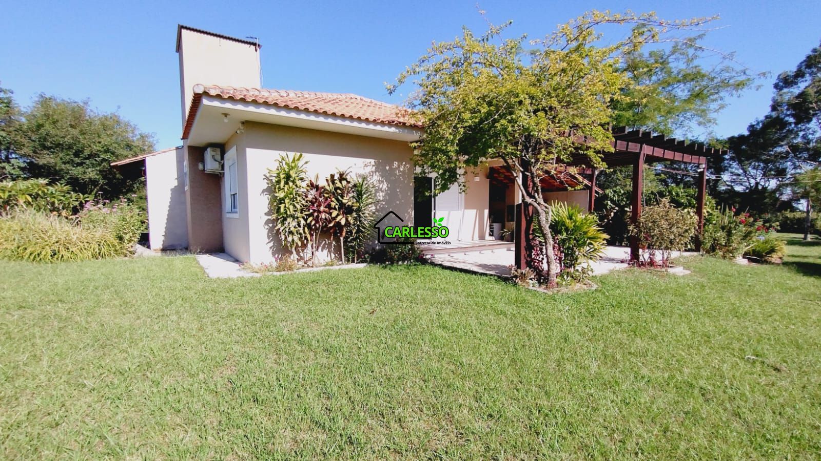 Fazenda/sítio/chácara/haras com 2 Dormitórios à venda, 70 m² por R$ 600.000,00 Fazenda/sítio/chácara/haras com 2 Dormitórios à venda, 70 m² por R$ 600.000,00