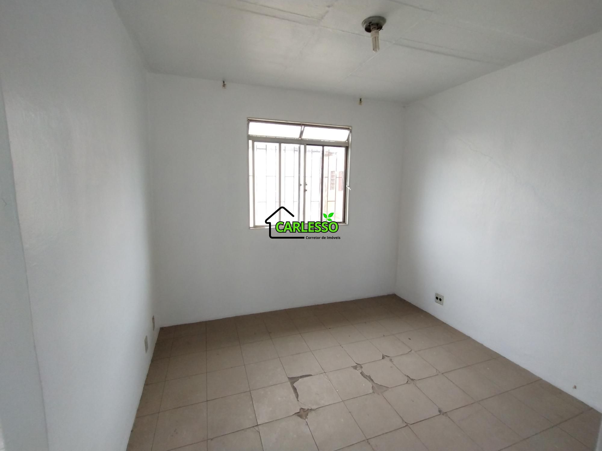 Apartamento com 2 Dormitórios à venda, 38 m² por R$ 120.000,00 Apartamento com 2 Dormitórios à venda, 38 m² por R$ 120.000,00