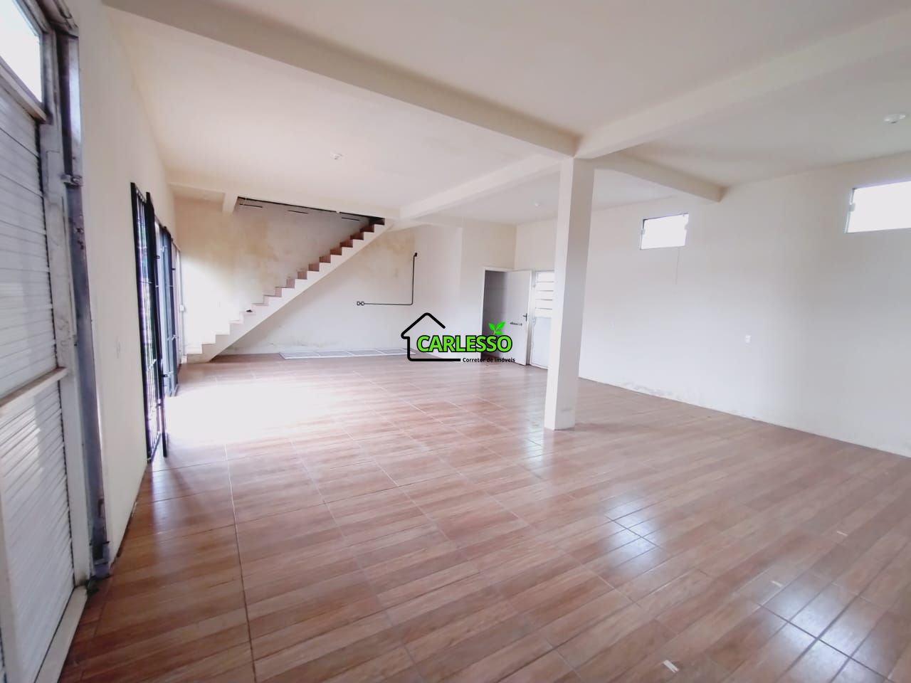 Ponto comercial com 1 Dormitórios à venda, 76 m² por R$ 270.000,00 Ponto comercial com 1 Dormitórios à venda, 76 m² por R$ 270.000,00