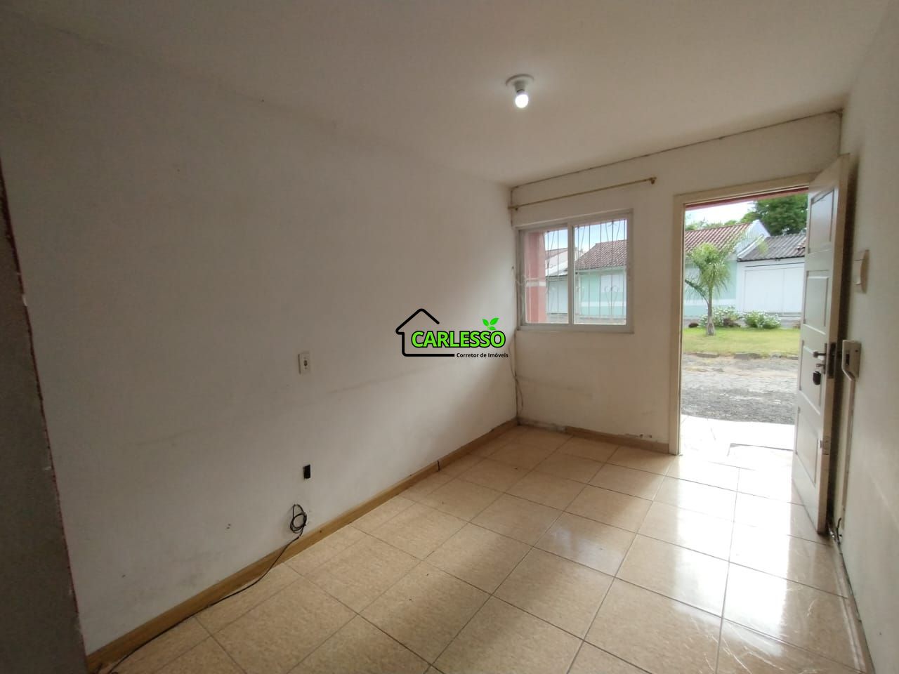Casa com 3 Dormitórios à venda, 51 m² por R$ 230.000,00 Casa com 3 Dormitórios à venda, 51 m² por R$ 230.000,00