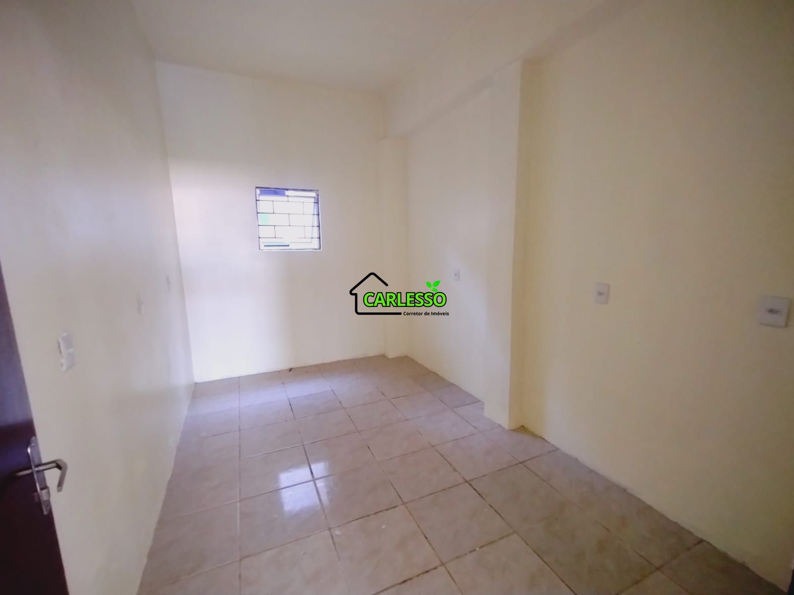 Ponto comercial com 190 m²