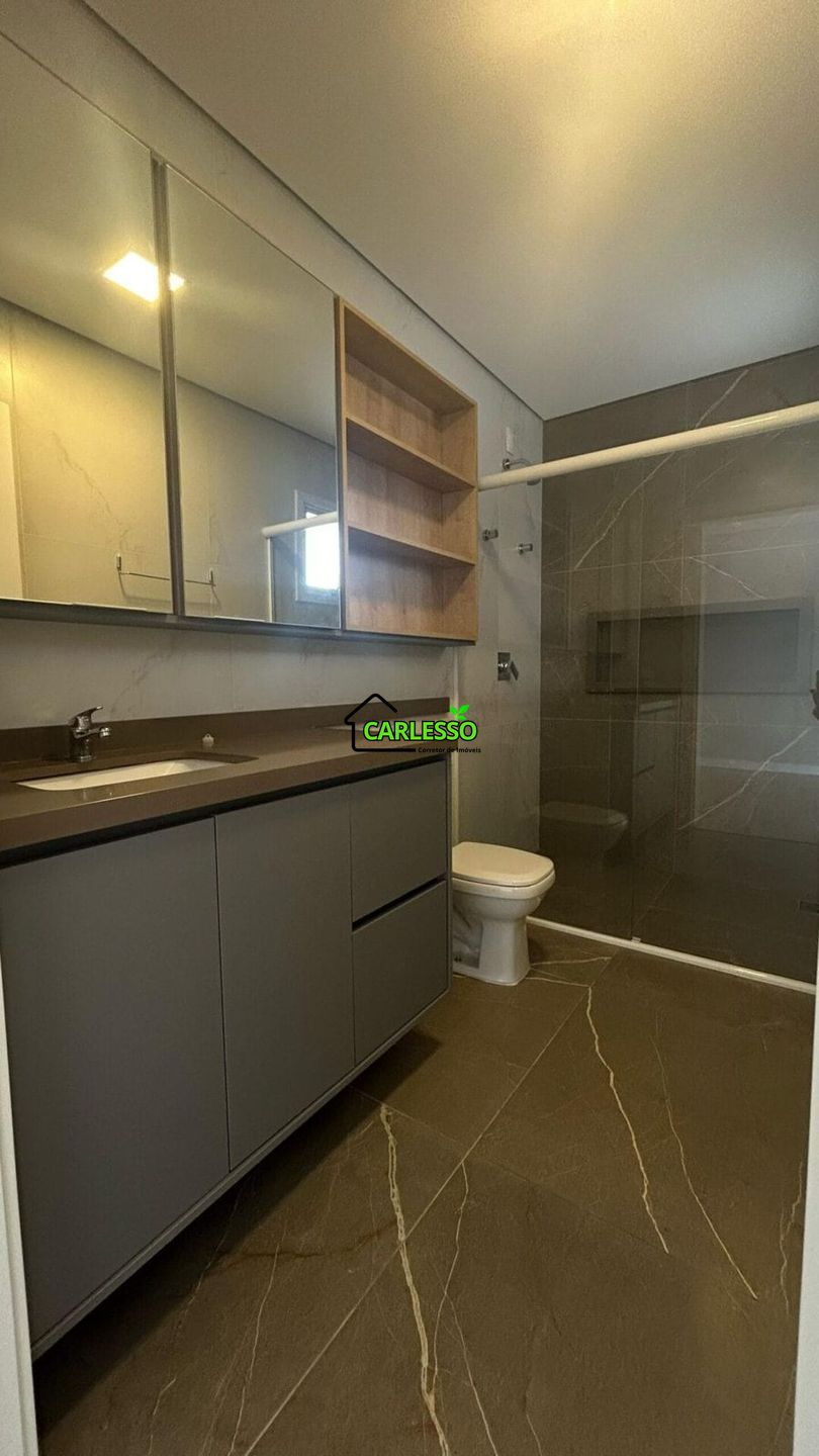 Casa, 3 quartos, 221 m² - Foto 8