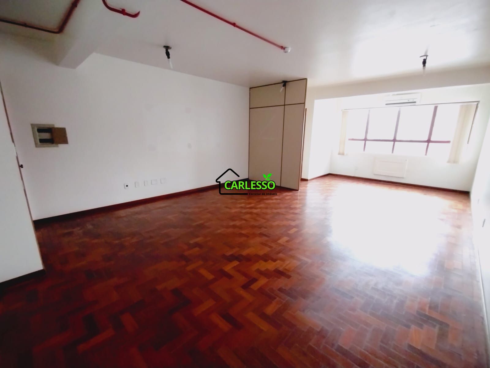 Sala comercial com 1 Dormitórios à venda, 39 m² por R$ 260.000,00 Sala comercial com 1 Dormitórios à venda, 39 m² por R$ 260.000,00