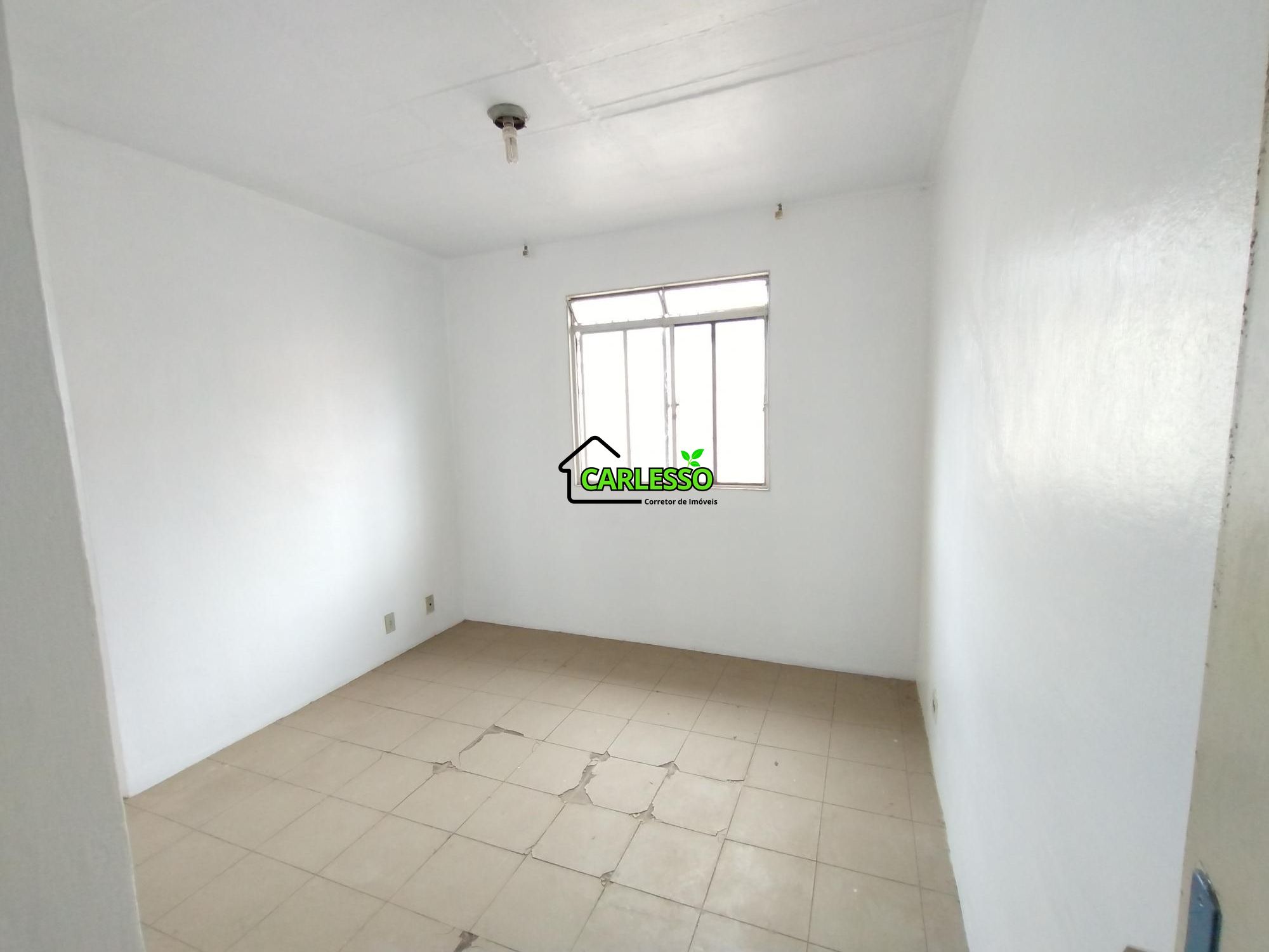 Apartamento com 2 Dormitórios à venda, 38 m² por R$ 120.000,00 Apartamento com 2 Dormitórios à venda, 38 m² por R$ 120.000,00