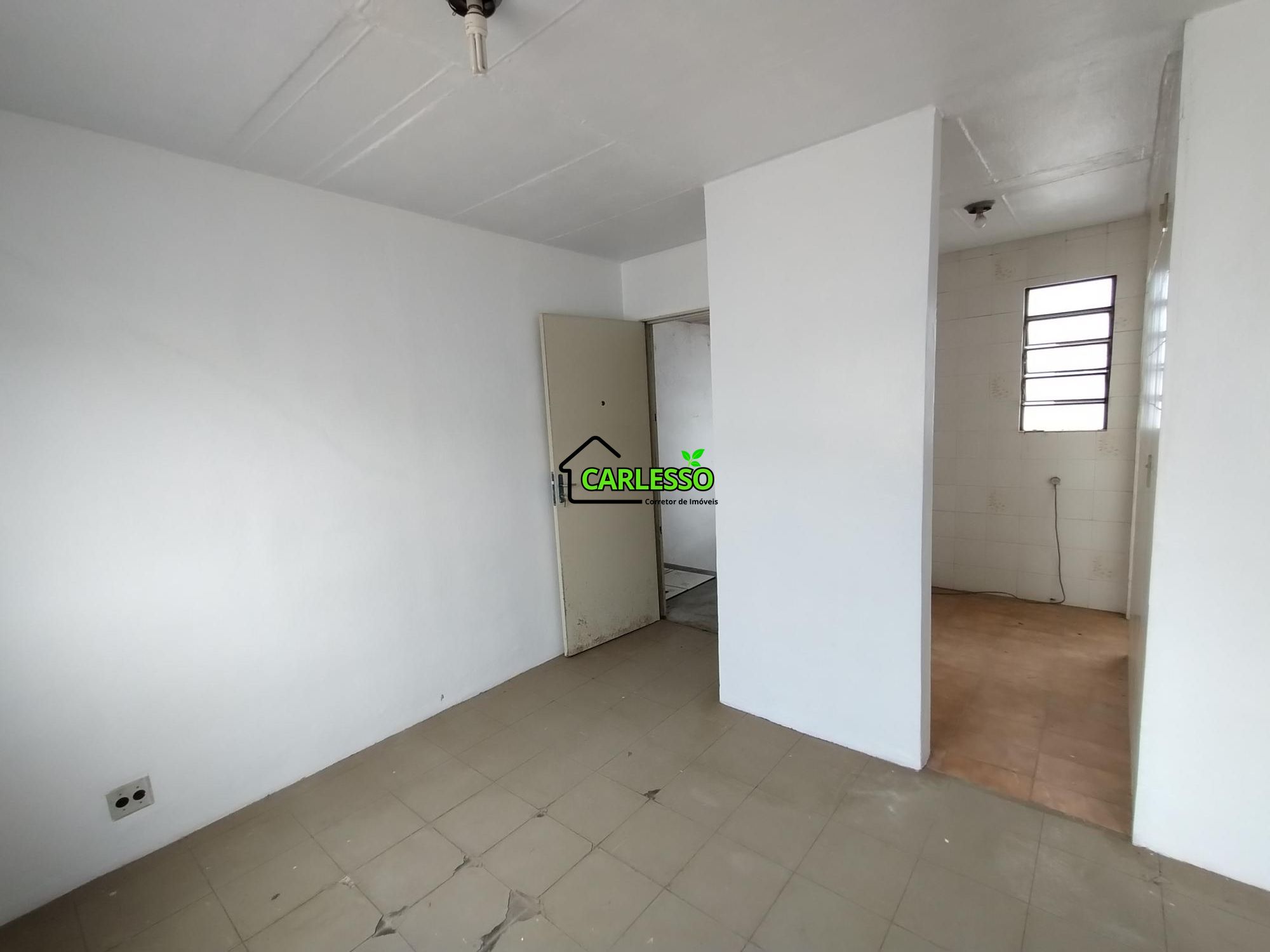 Apartamento com 2 Dormitórios à venda, 38 m² por R$ 120.000,00 Apartamento com 2 Dormitórios à venda, 38 m² por R$ 120.000,00